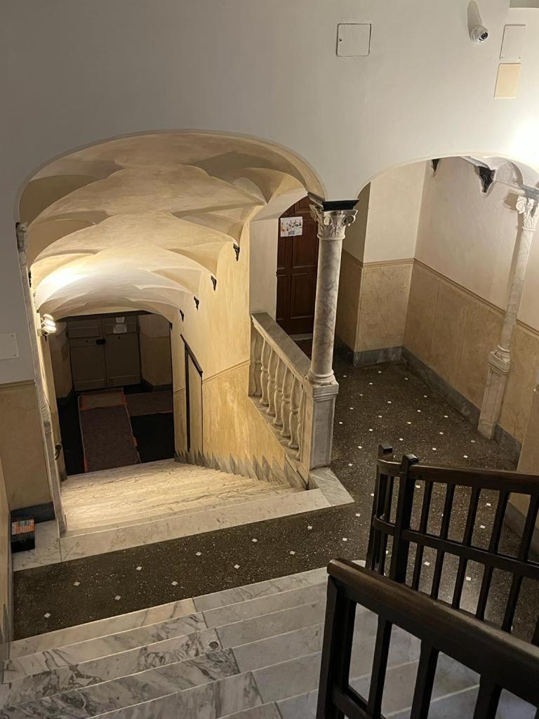 Appartement Dimora Al Porto Antico à Gênes Extérieur photo